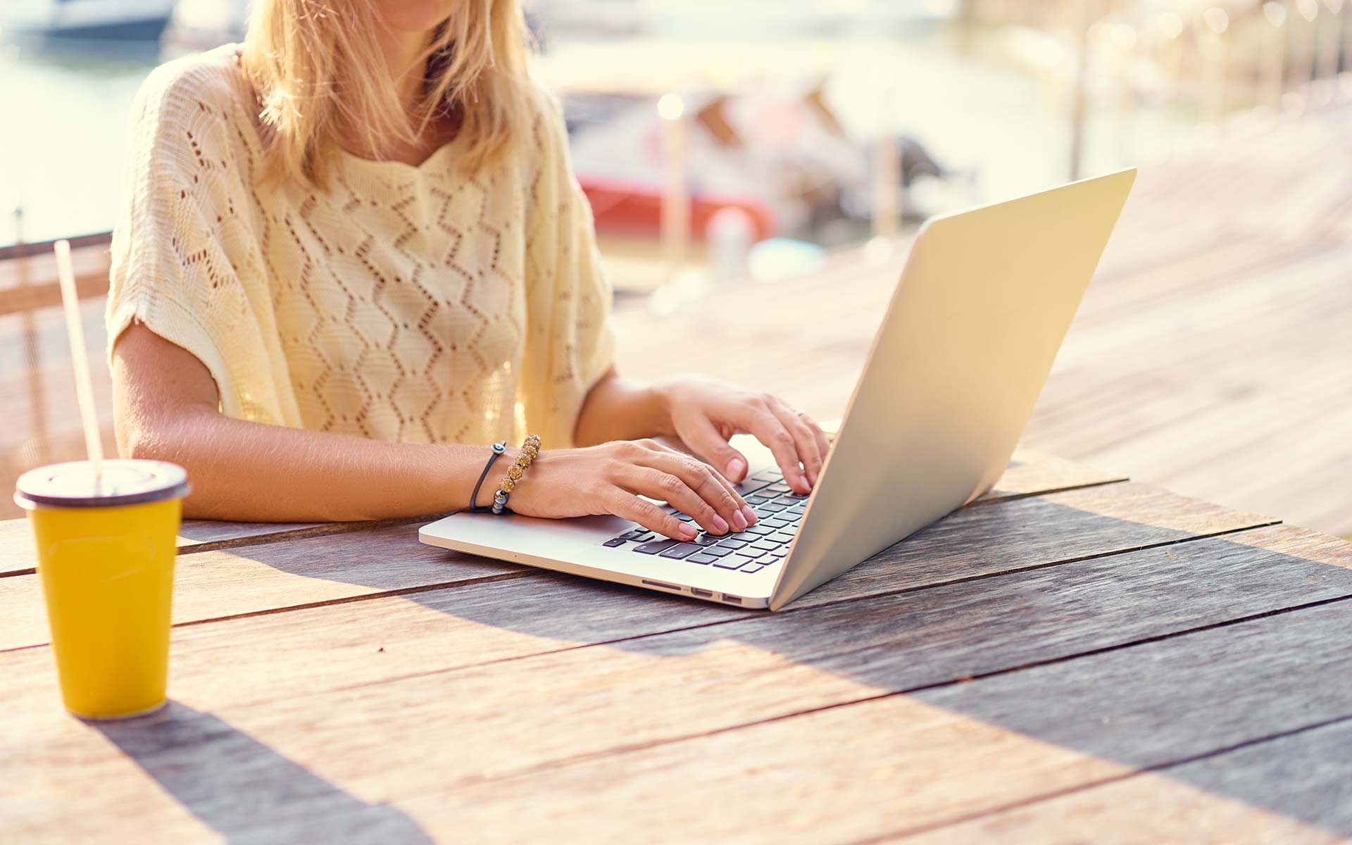 Configuring Mobile Broadband Device